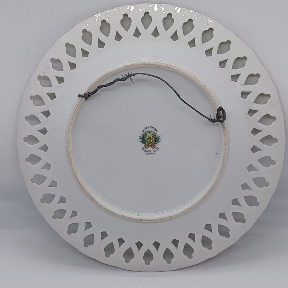 Vtg. Floral Plate Riticulated Handpainted Gold Accents Chubu Wall Art Japan 8.25 - Picture 6 of 9